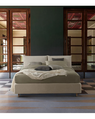 Jean Bedframe