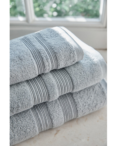 Silver Elegance Towels by Torres Novas