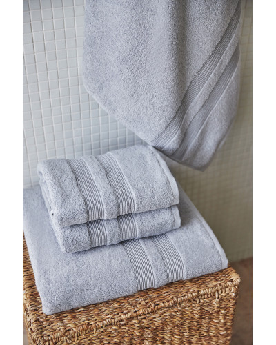 Silver Elegance Towels by Torres Novas