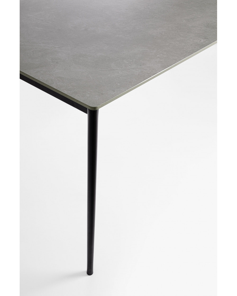 Reija Black Dining Table